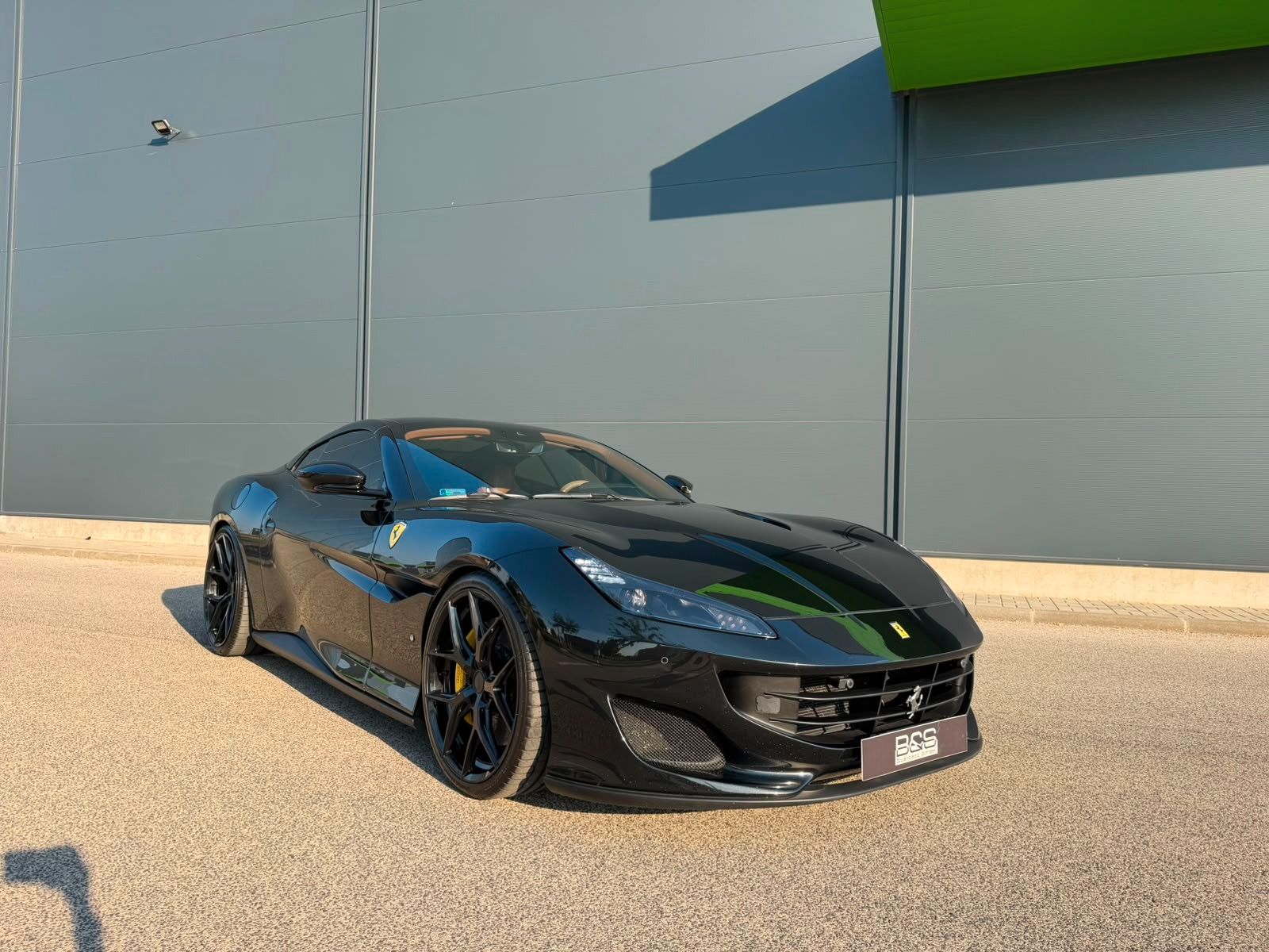 Fahrzeugabbildung Ferrari Portofino 3.9 T V8 DCT NOVITEC,VOSSEN,CAPRISTO