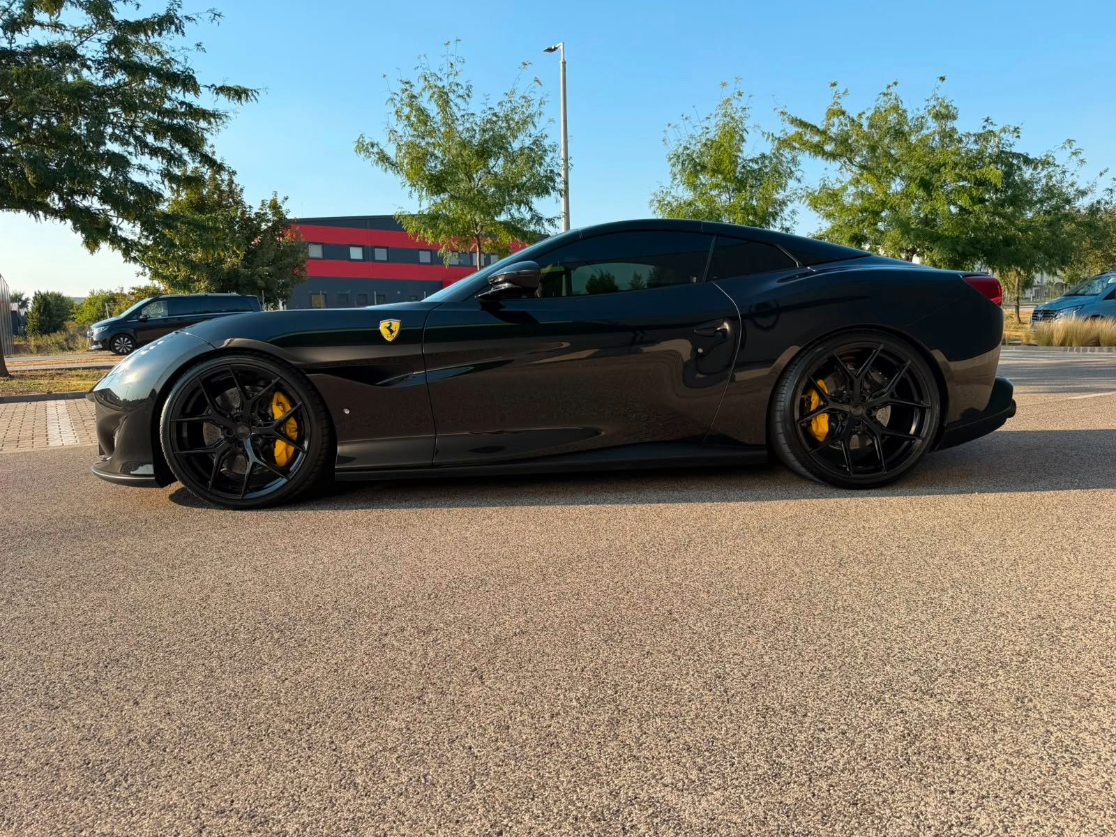 Fahrzeugabbildung Ferrari Portofino 3.9 T V8 DCT NOVITEC,VOSSEN,CAPRISTO