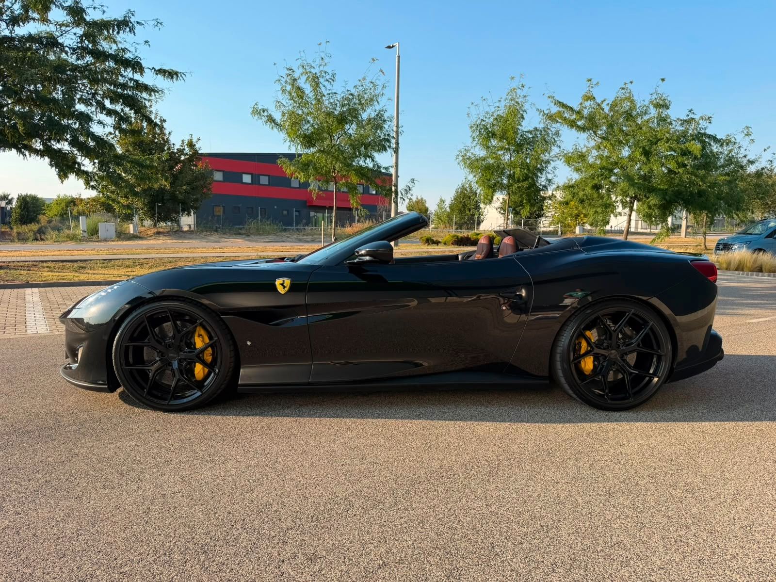 Fahrzeugabbildung Ferrari Portofino 3.9 T V8 DCT NOVITEC,VOSSEN,CAPRISTO