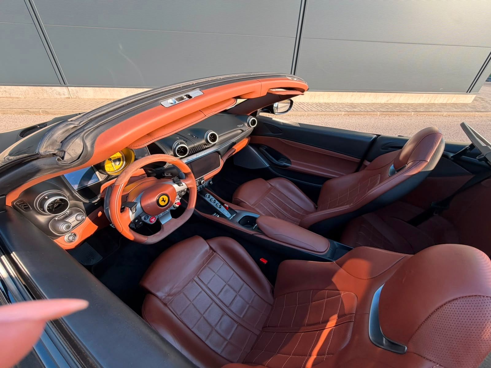 Fahrzeugabbildung Ferrari Portofino 3.9 T V8 DCT NOVITEC,VOSSEN,CAPRISTO
