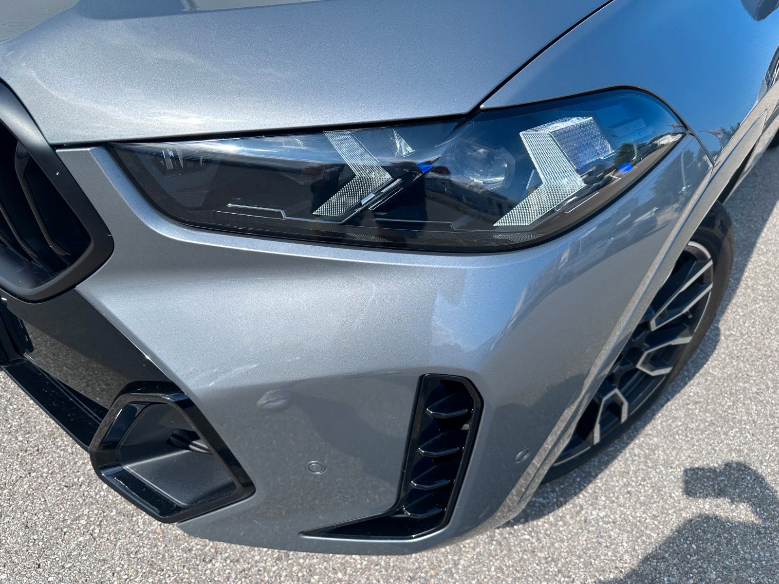 Fahrzeugabbildung BMW X6 40 d xDrive M Sport | UNFALLFR | MWST AUSW |.