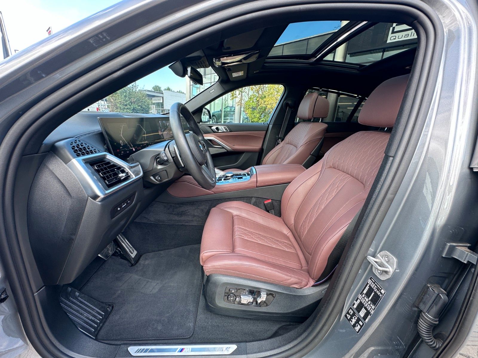 Fahrzeugabbildung BMW X6 40 d xDrive M Sport | UNFALLFR | MWST AUSW |.