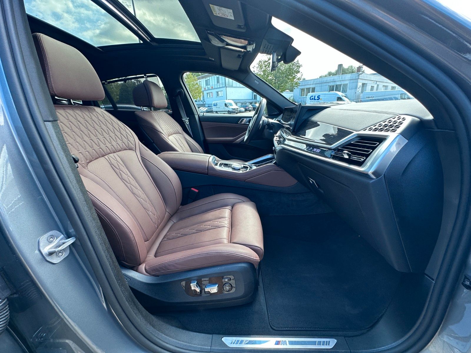 Fahrzeugabbildung BMW X6 40 d xDrive M Sport | UNFALLFR | MWST AUSW |.