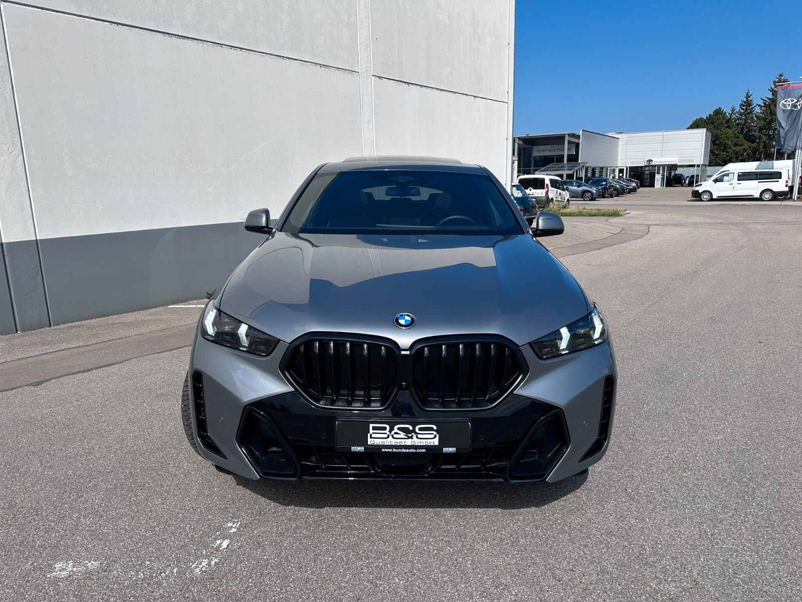 Fahrzeugabbildung BMW X6 40 d xDrive M Sport | UNFALLFR | MWST AUSW |.