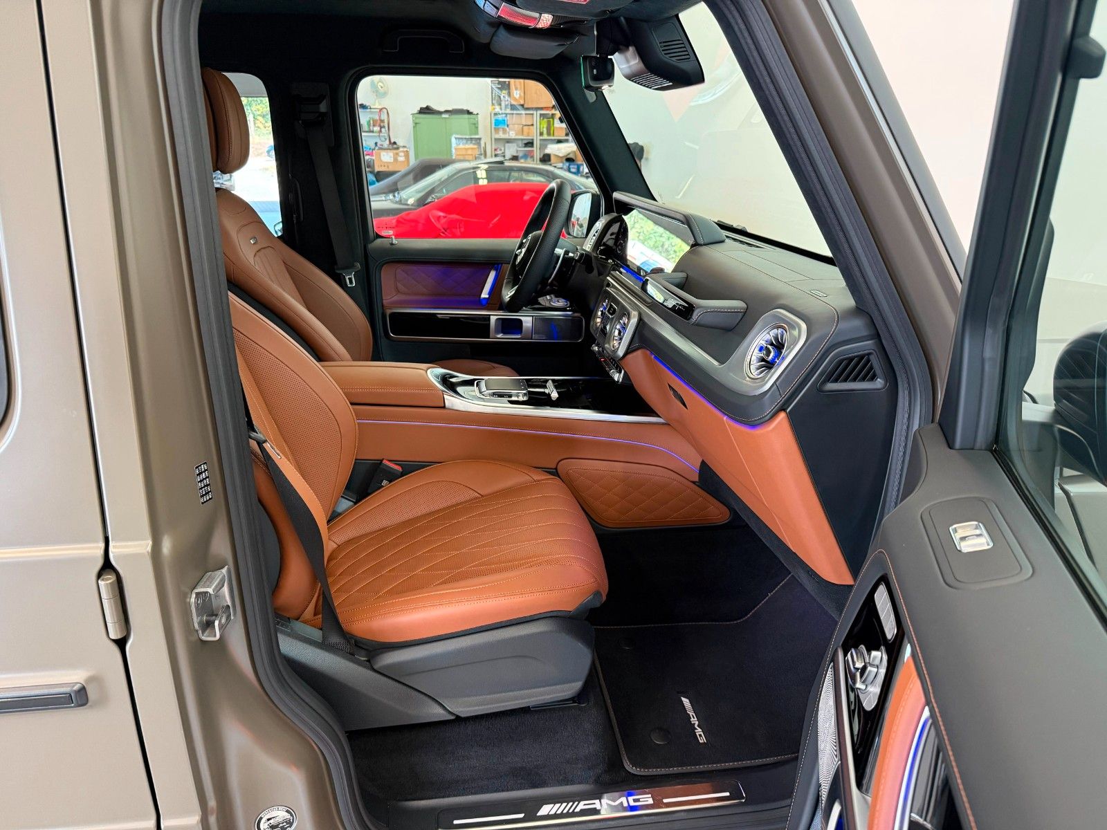 Fahrzeugabbildung Mercedes-Benz G 63 AMG MANUFAKTUR | VOLL | A22 | MWST AUSW.