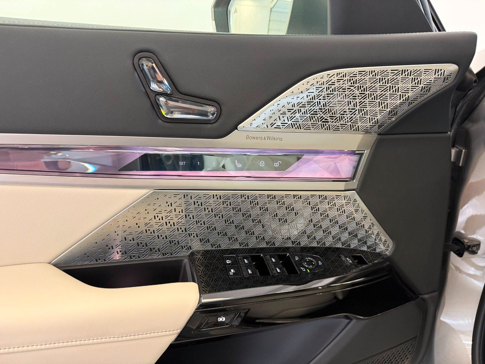 Fahrzeugabbildung BMW 740 7 740 d xDrive M Sport |Mwst.ausweisbar|VOLL