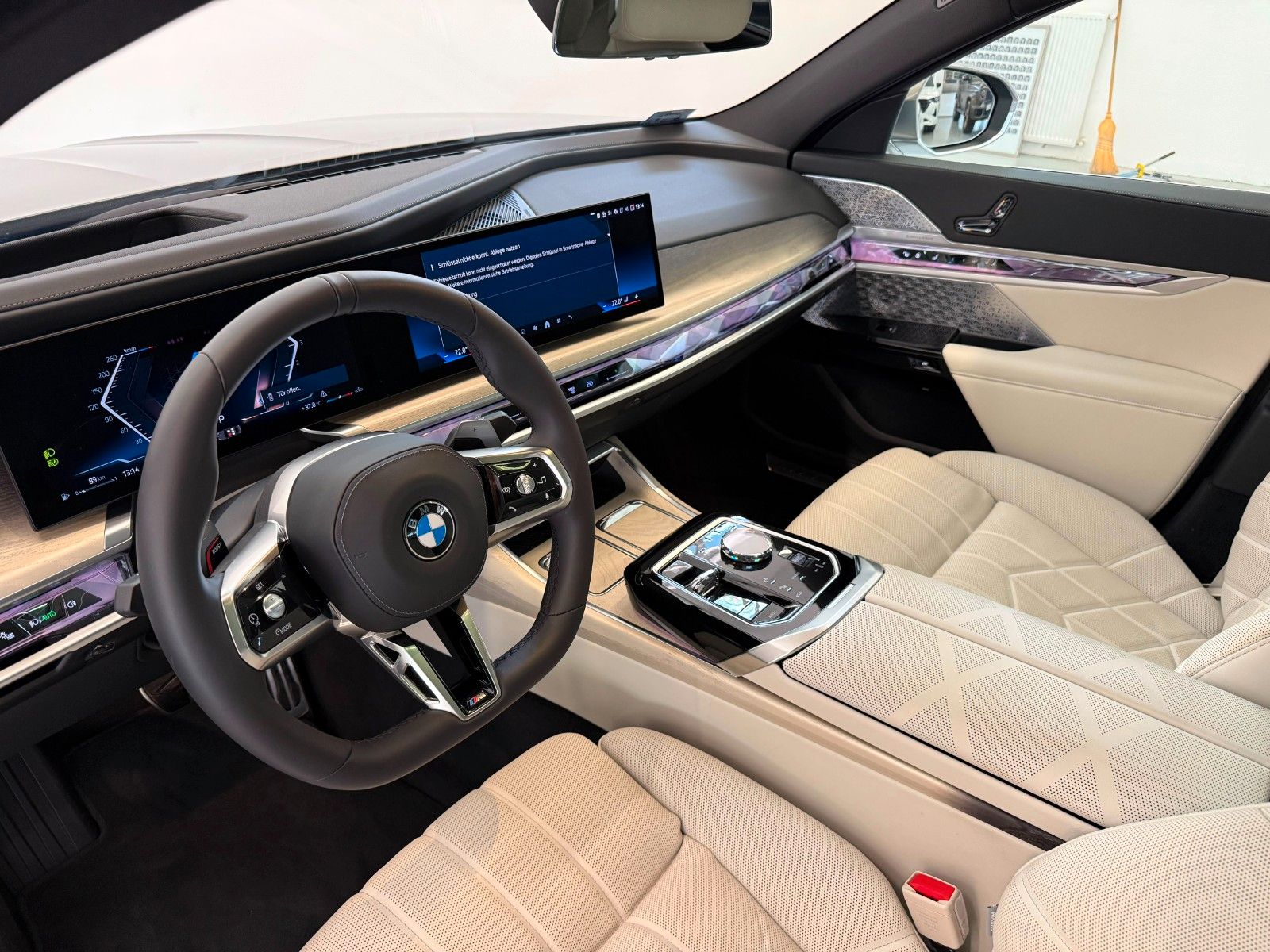 Fahrzeugabbildung BMW 740 7 740 d xDrive M Sport |Mwst.ausweisbar|VOLL