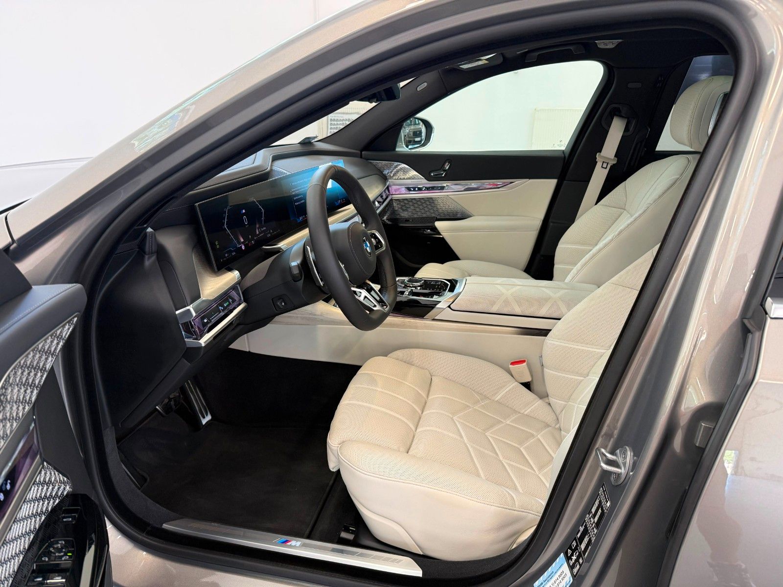 Fahrzeugabbildung BMW 740 7 740 d xDrive M Sport |Mwst.ausweisbar|VOLL