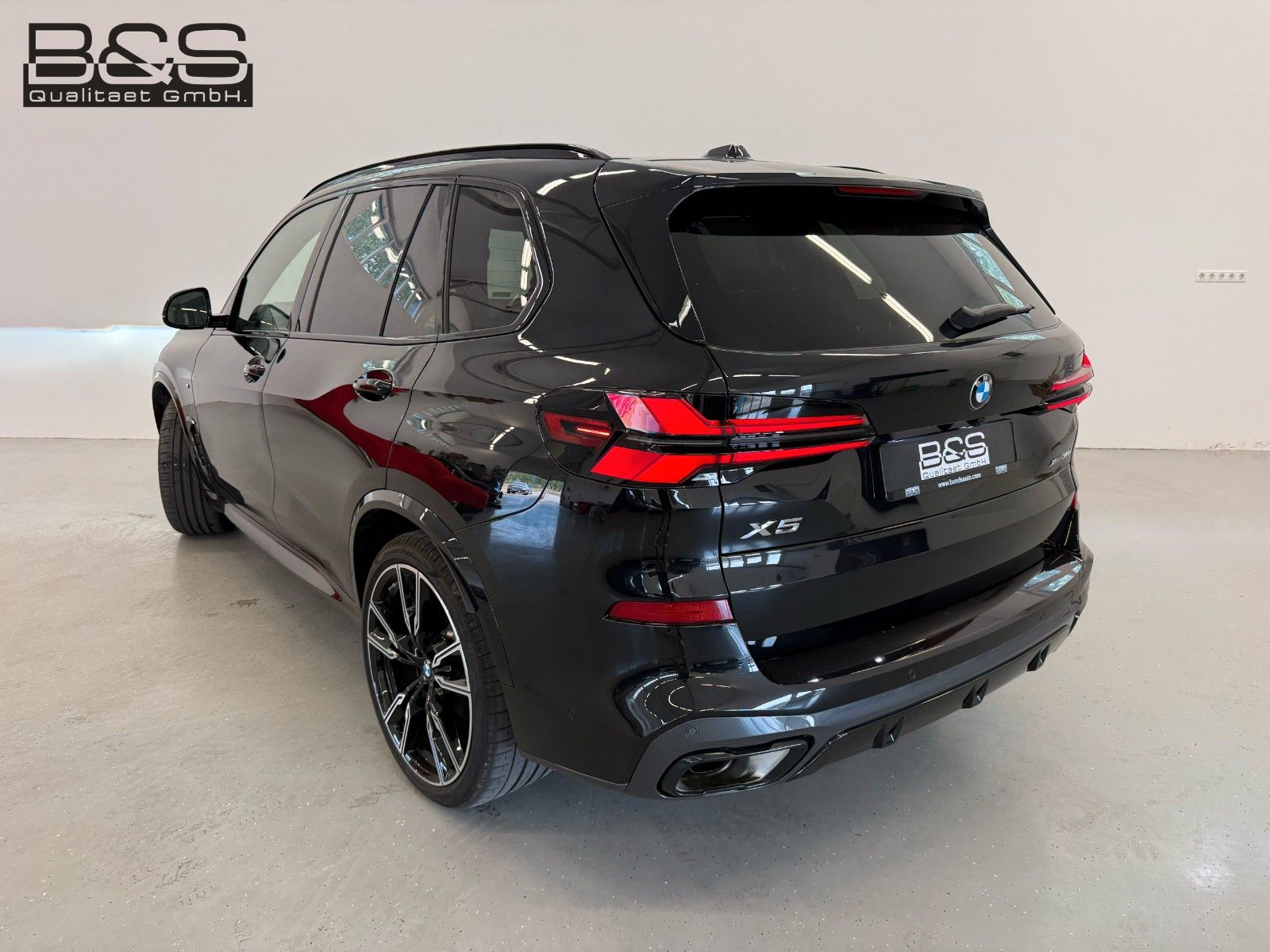 Fahrzeugabbildung BMW X5 30 d xDrive M Sport | 7 SITZ | MWST AUSW. |