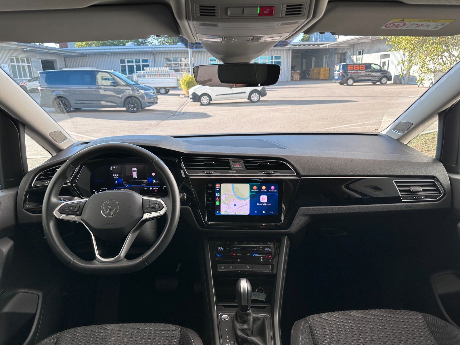 Fahrzeugabbildung Volkswagen Touran Comfortline 7 Sitz|DYNAUDIO|DEUTSCHES FZG