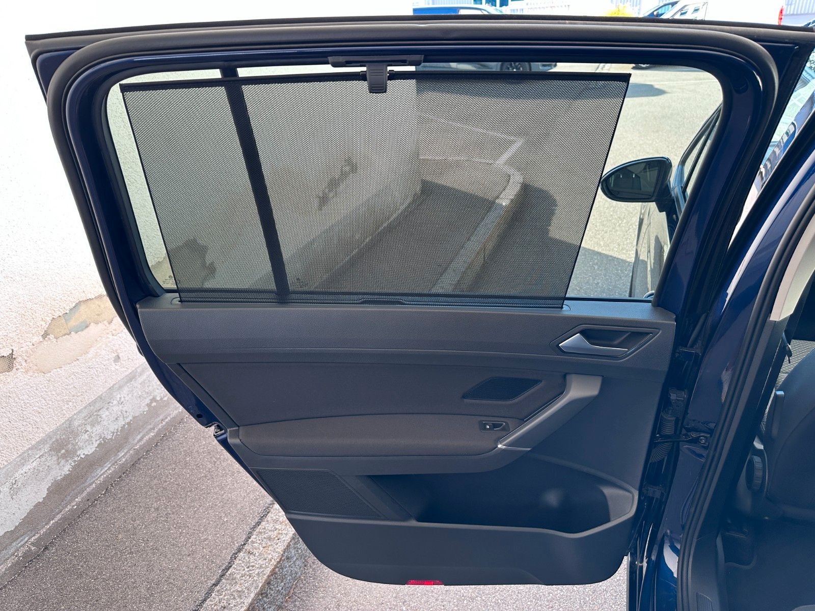 Fahrzeugabbildung Volkswagen Touran Comfortline 7 Sitz|DYNAUDIO|DEUTSCHES FZG