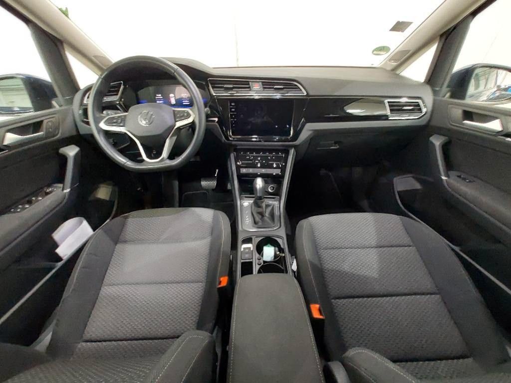 Fahrzeugabbildung Volkswagen Touran Comfortline 7 Sitz|DYNAUDIO|DEUTSCHES FZG