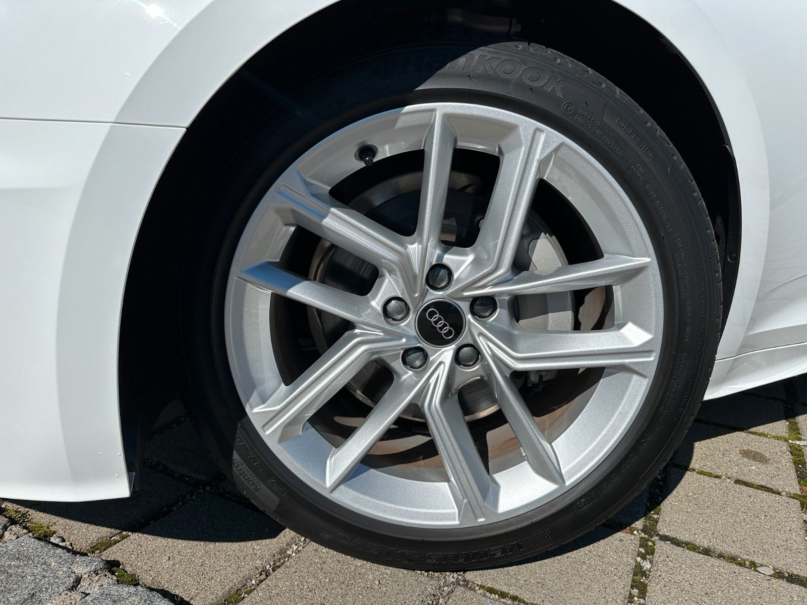 Fahrzeugabbildung Audi A5 Cabriolet 40 TFSI S line