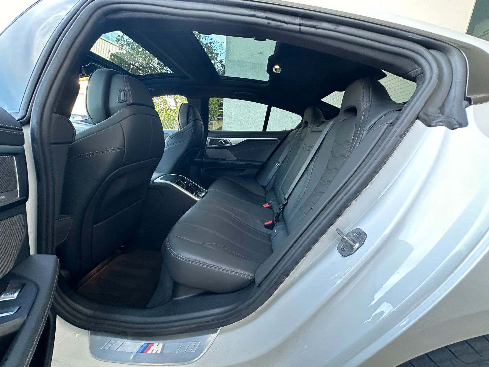 Fahrzeugabbildung BMW 840i Gran Coupe MSport ACC,HUD,PANO,LASER,HARMAN