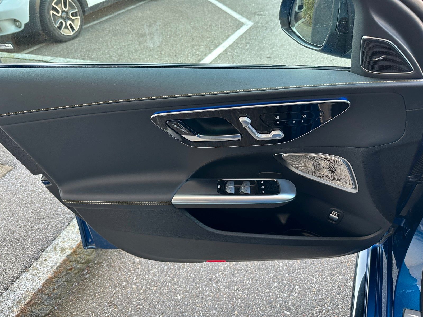 Fahrzeugabbildung Mercedes-Benz C 43 AMG 4Matic DISTR,HUD,PANO,BURM,360,Usw