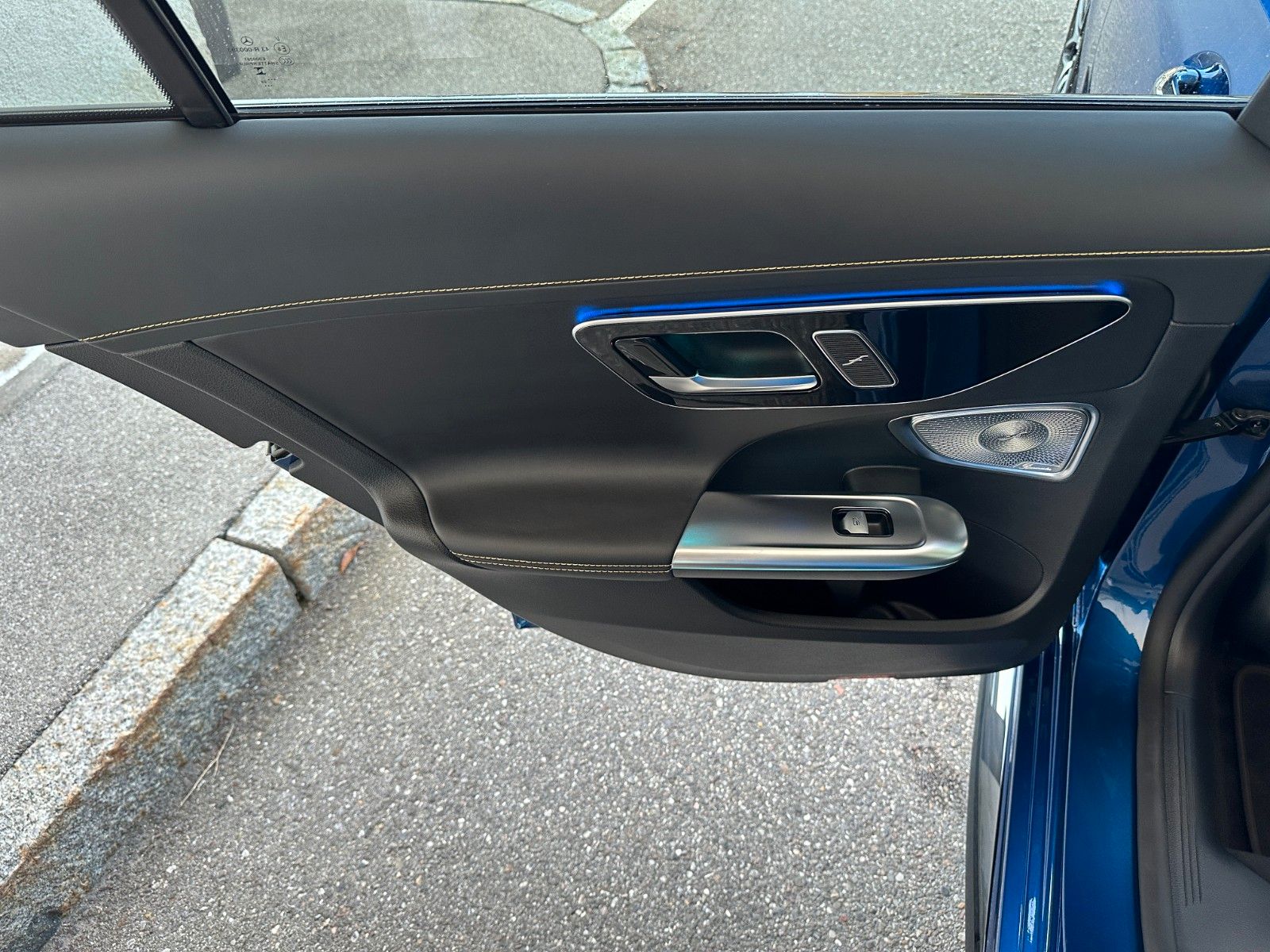 Fahrzeugabbildung Mercedes-Benz C 43 AMG 4Matic DISTR,HUD,PANO,BURM,360,Usw
