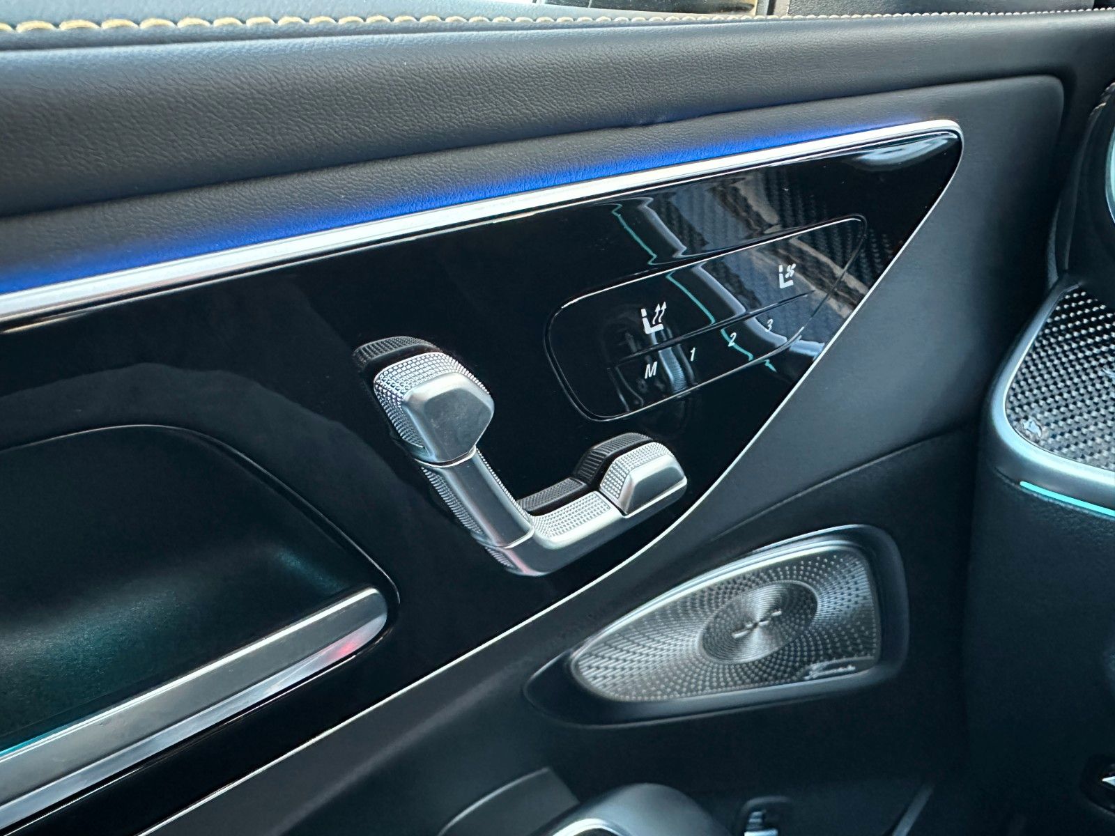 Fahrzeugabbildung Mercedes-Benz C 43 AMG 4Matic DISTR,HUD,PANO,BURM,360,Usw