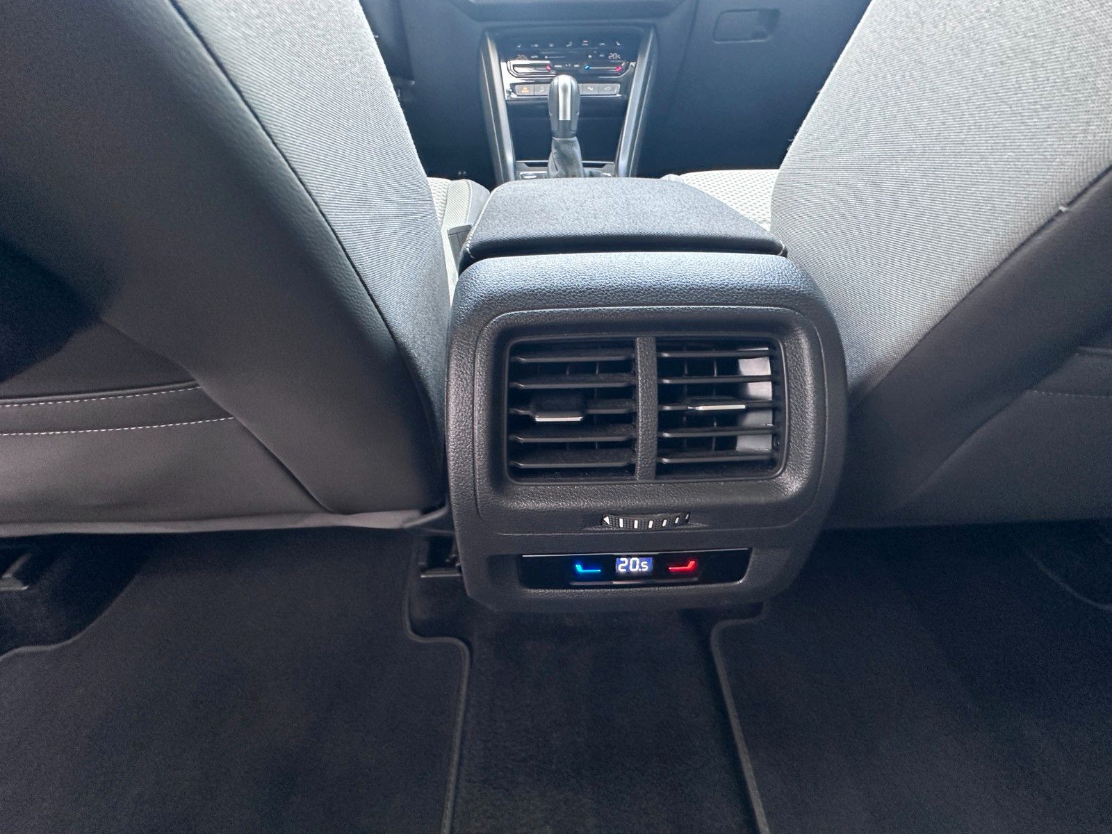 Fahrzeugabbildung Volkswagen Touran Comfortline |Deutsch Fzg|Unfallfrei|Mwst|