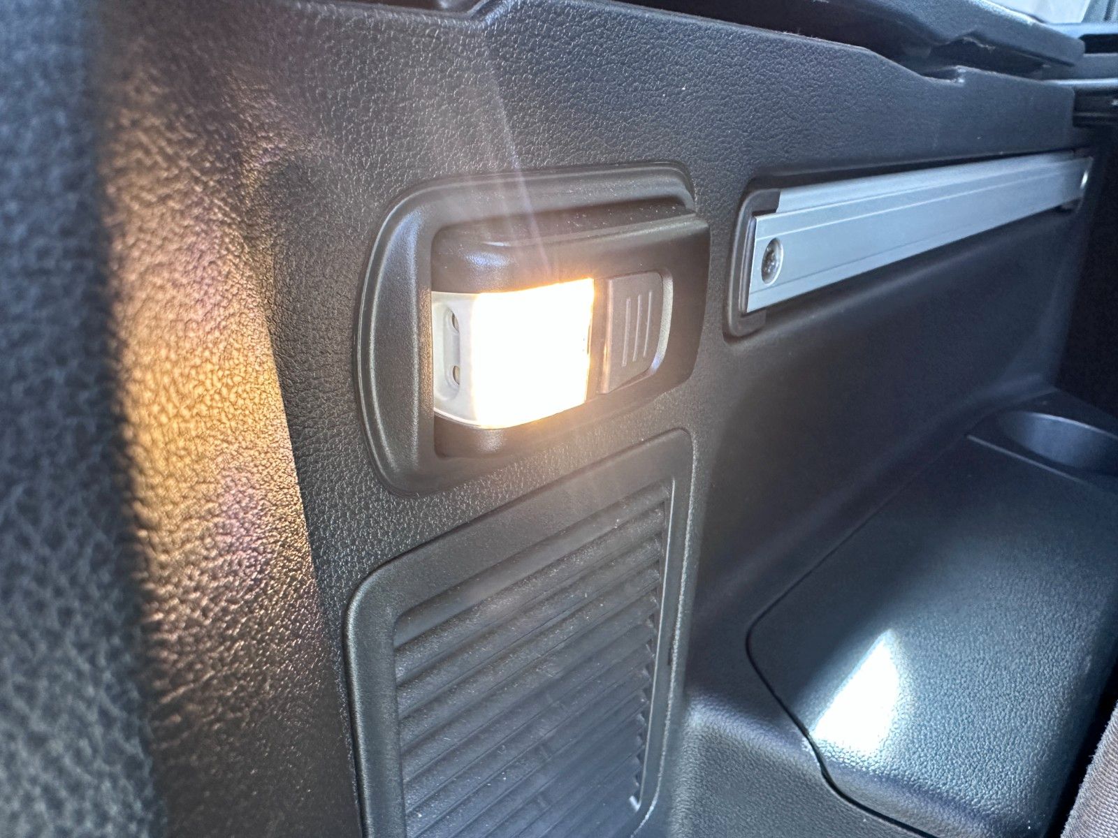 Fahrzeugabbildung Volkswagen Touran Comfortline |Deutsch Fzg|Unfallfrei|Mwst|