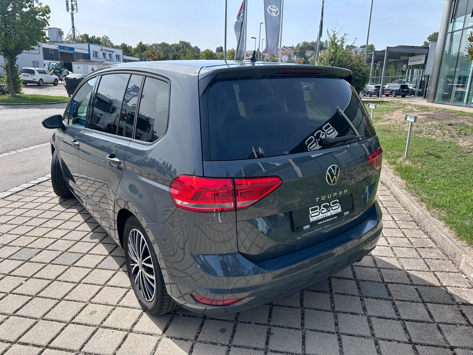 Fahrzeugabbildung Volkswagen Touran Comfortline |Deutsch Fzg|Unfallfrei|Mwst|