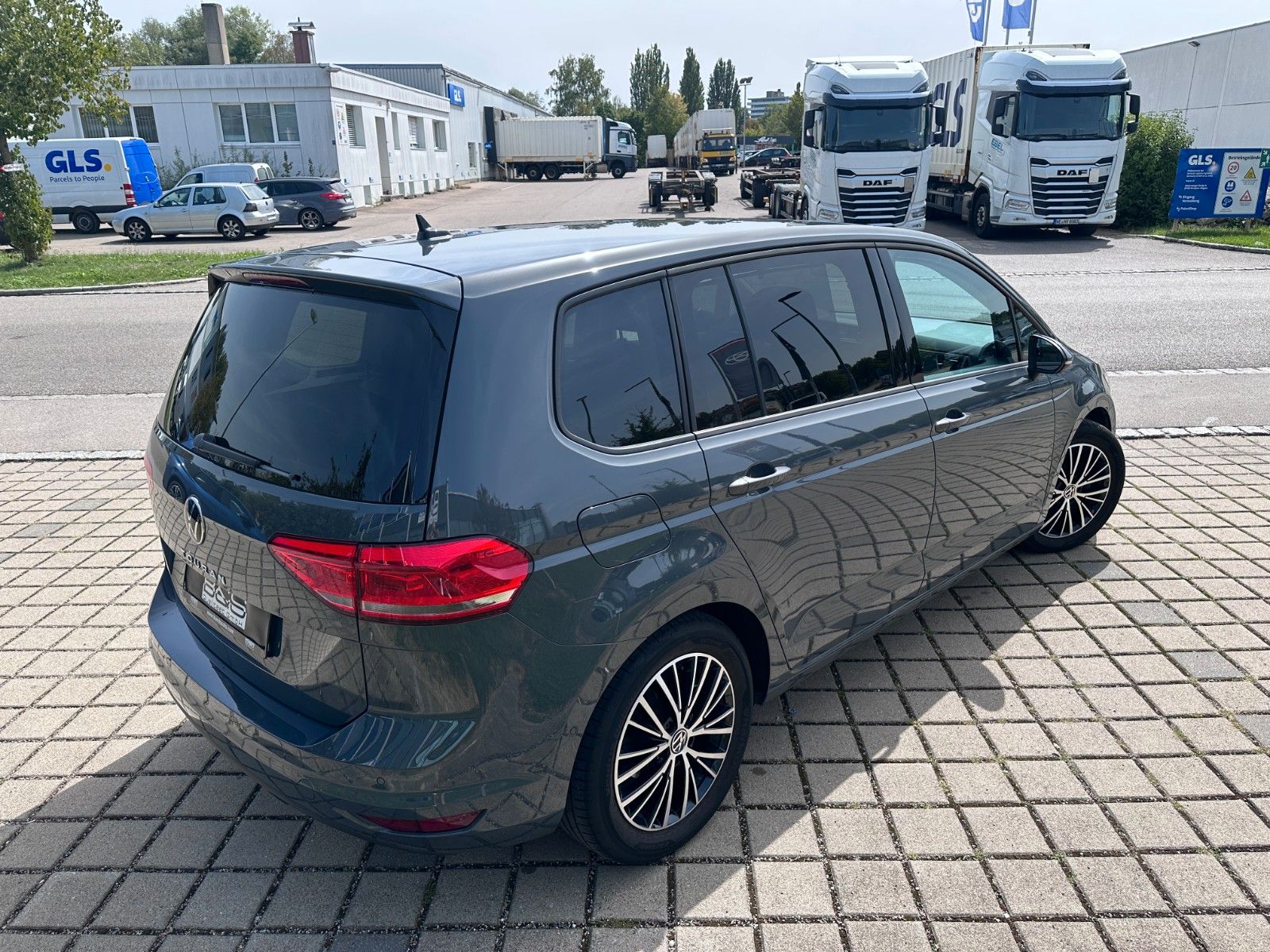 Fahrzeugabbildung Volkswagen Touran Comfortline |Deutsch Fzg|Unfallfrei|Mwst|