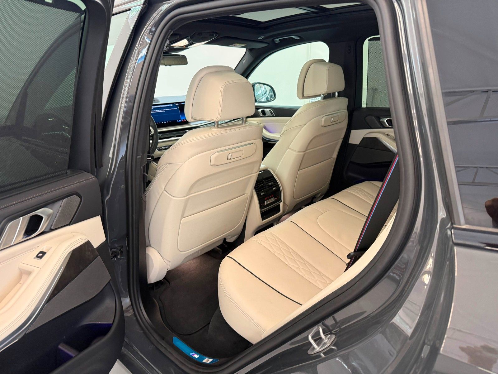 Fahrzeugabbildung BMW X5 30 d xDrive M Sport |ACC|LUFT| MWST AUSW.|