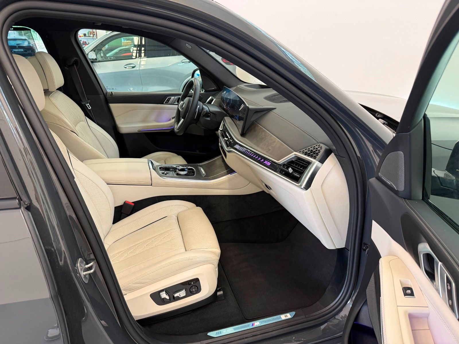 Fahrzeugabbildung BMW X5 30 d xDrive M Sport |ACC|LUFT| MWST AUSW.|