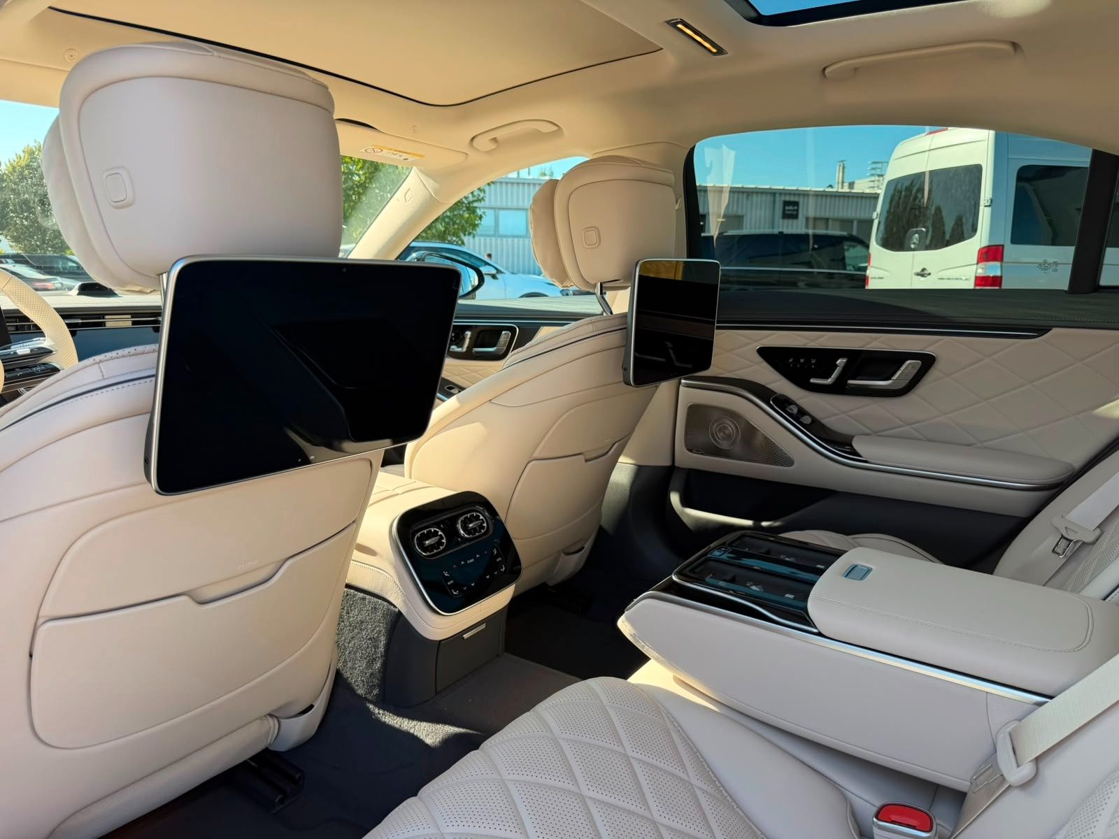 Fahrzeugabbildung Mercedes-Benz S 450d 4M Lang FACELIFT,AMG Line PLUS,FOND ENT