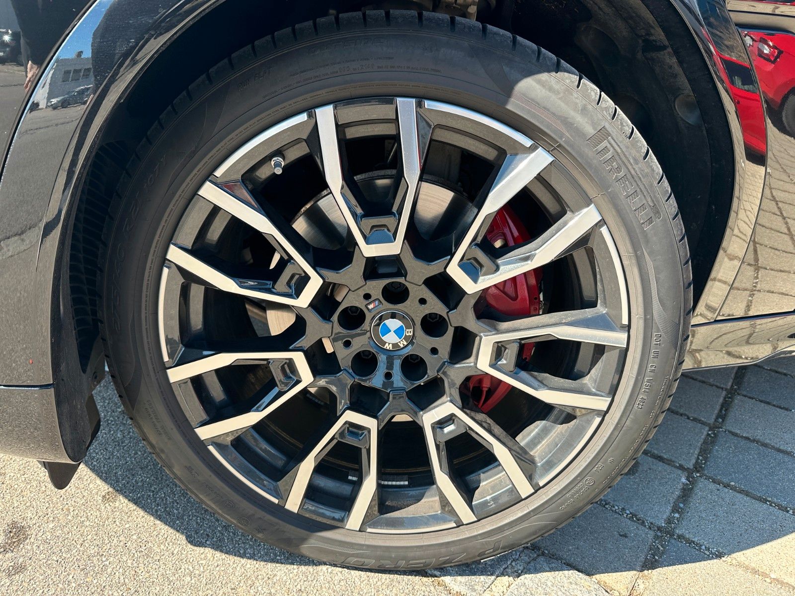 Fahrzeugabbildung BMW X6 30d xDrive MSport ACC,HUD,PANO,H&K,LUFT,Uws