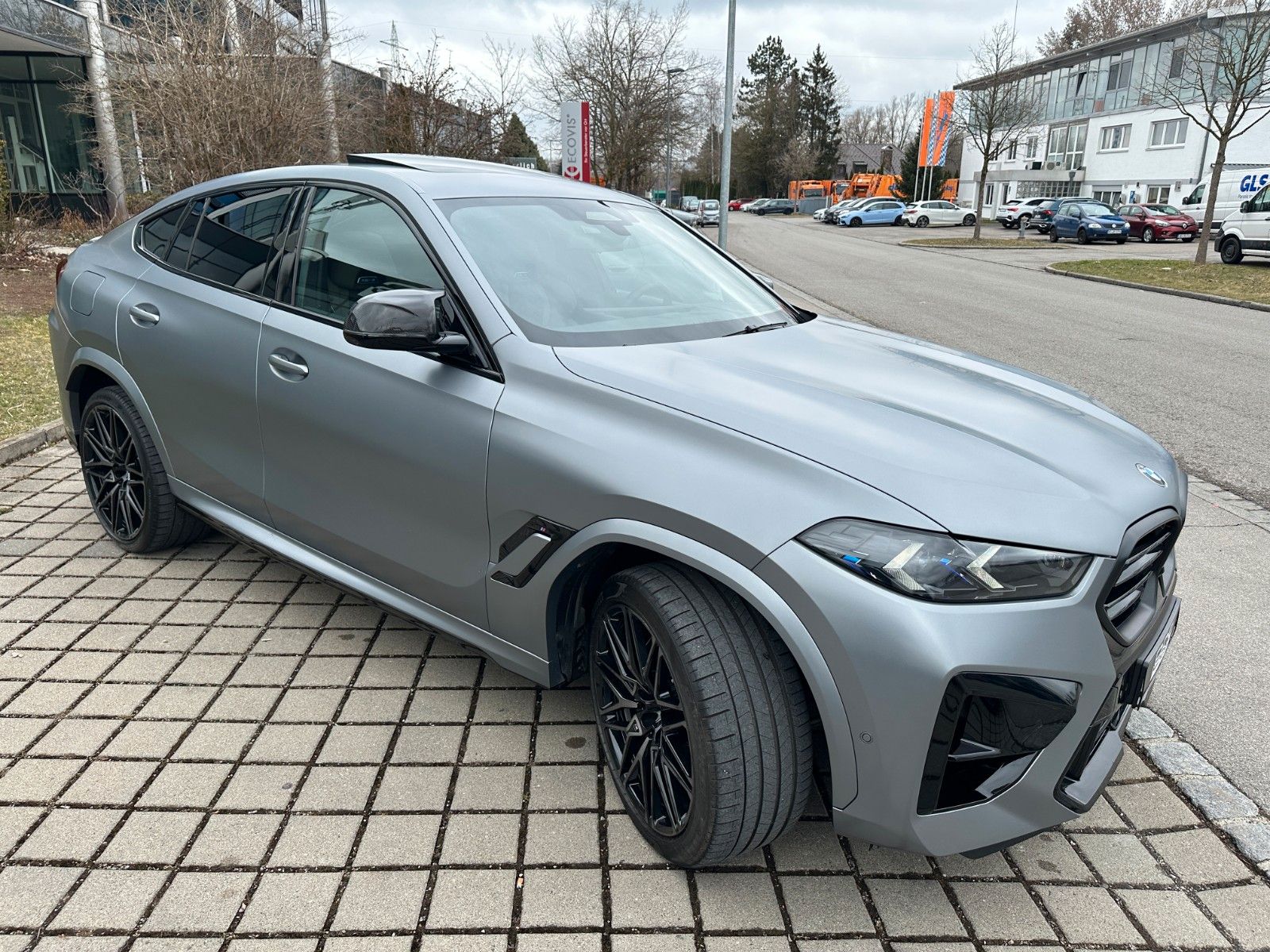 Fahrzeugabbildung BMW X6 M Competition ACC,HUD,PANO,B&W,SOFTCL,22",360