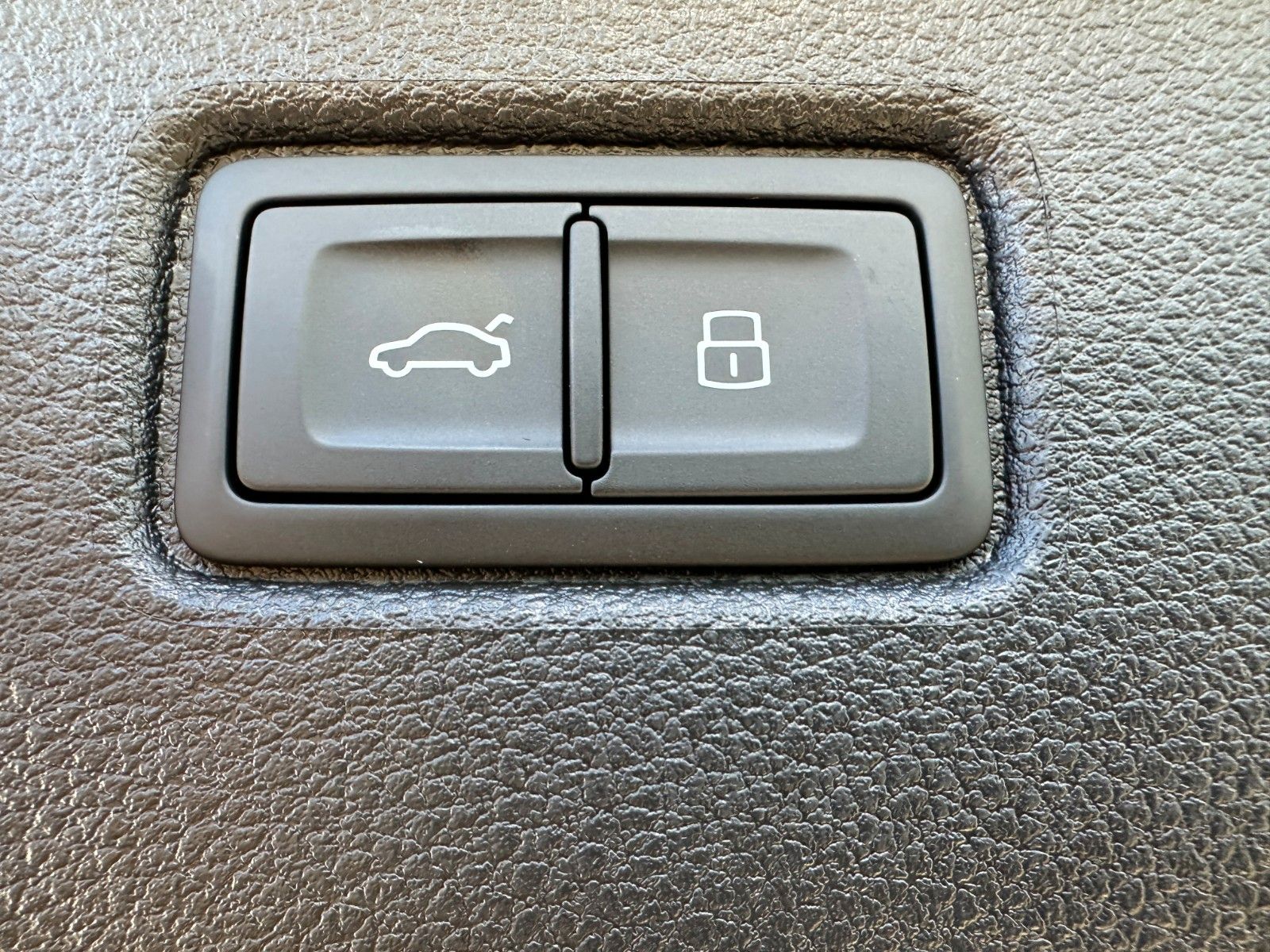 Fahrzeugabbildung Audi Q7 50TDI Sline ACC,PANO,B&O,LUFT,AHK,MATRIX,7s.