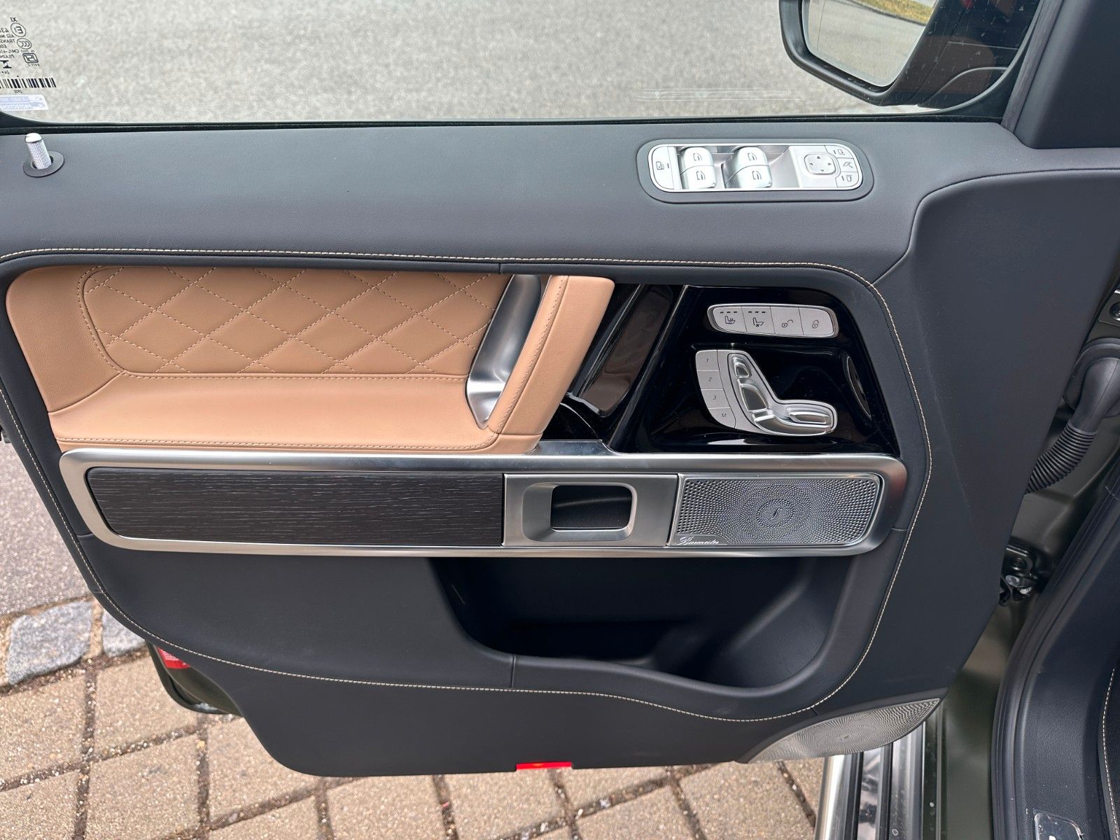 Fahrzeugabbildung Mercedes-Benz G 63 AMG Manufakt,Prem Pl,Burm,Standheiz,Facel.