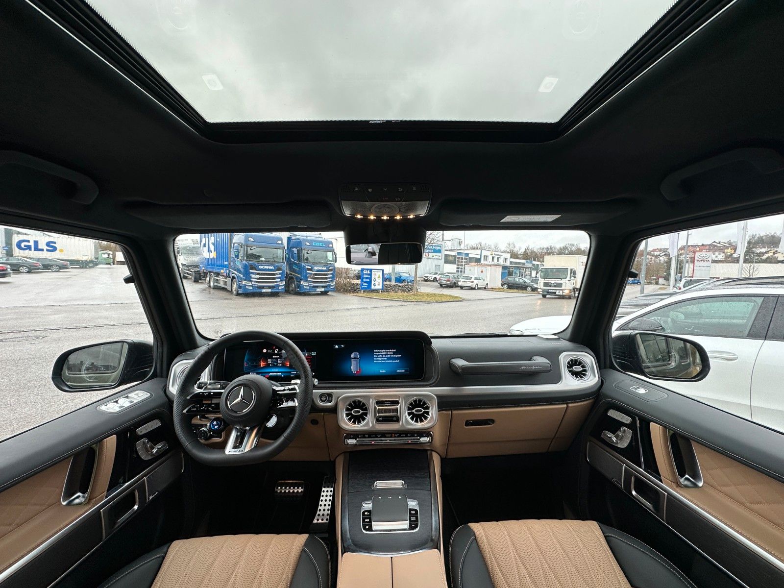 Fahrzeugabbildung Mercedes-Benz G 63 AMG Manufakt,Prem Pl,Burm,Standheiz,Facel.