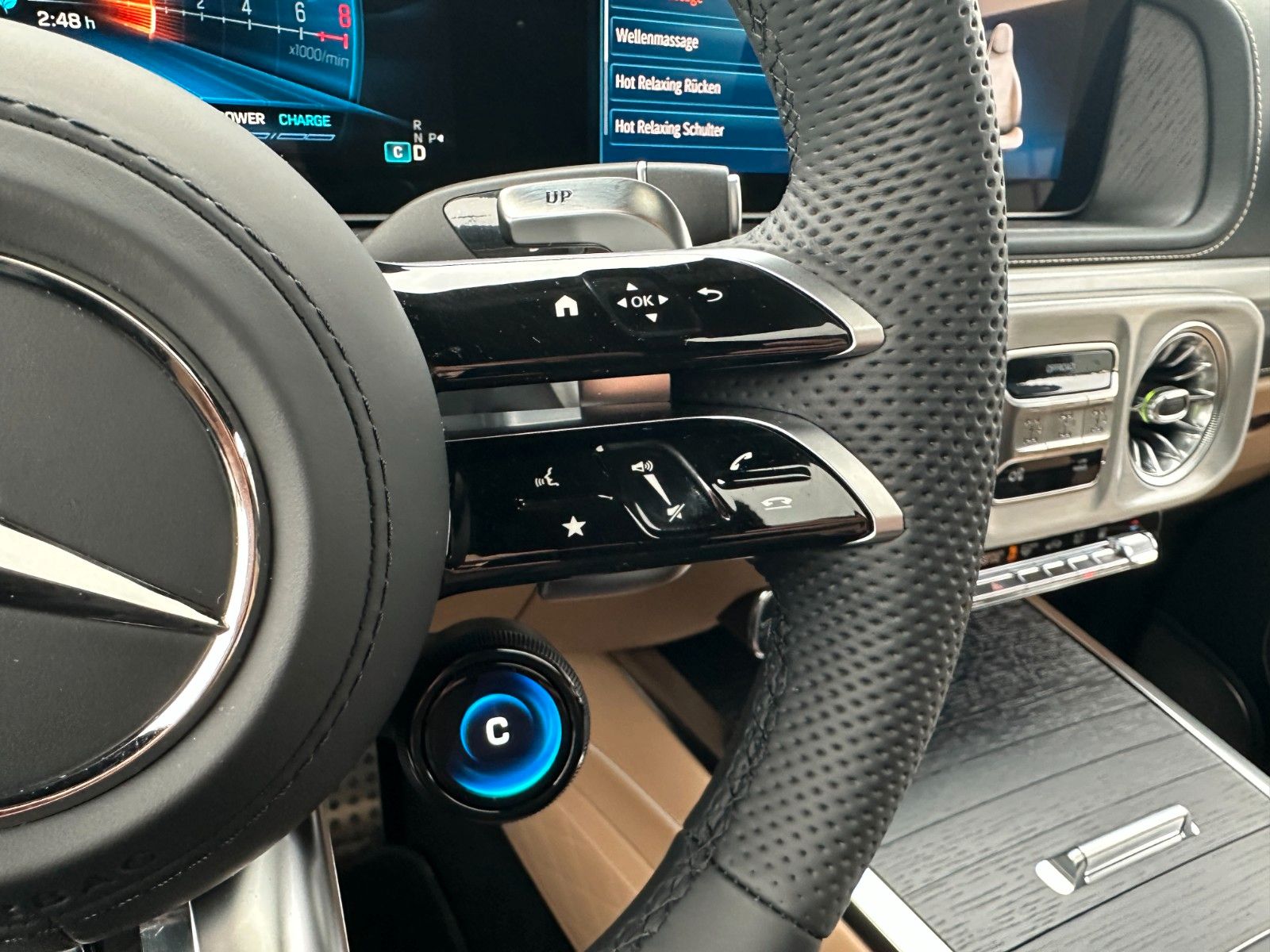 Fahrzeugabbildung Mercedes-Benz G 63 AMG Manufakt,Prem Pl,Burm,Standheiz,Facel.
