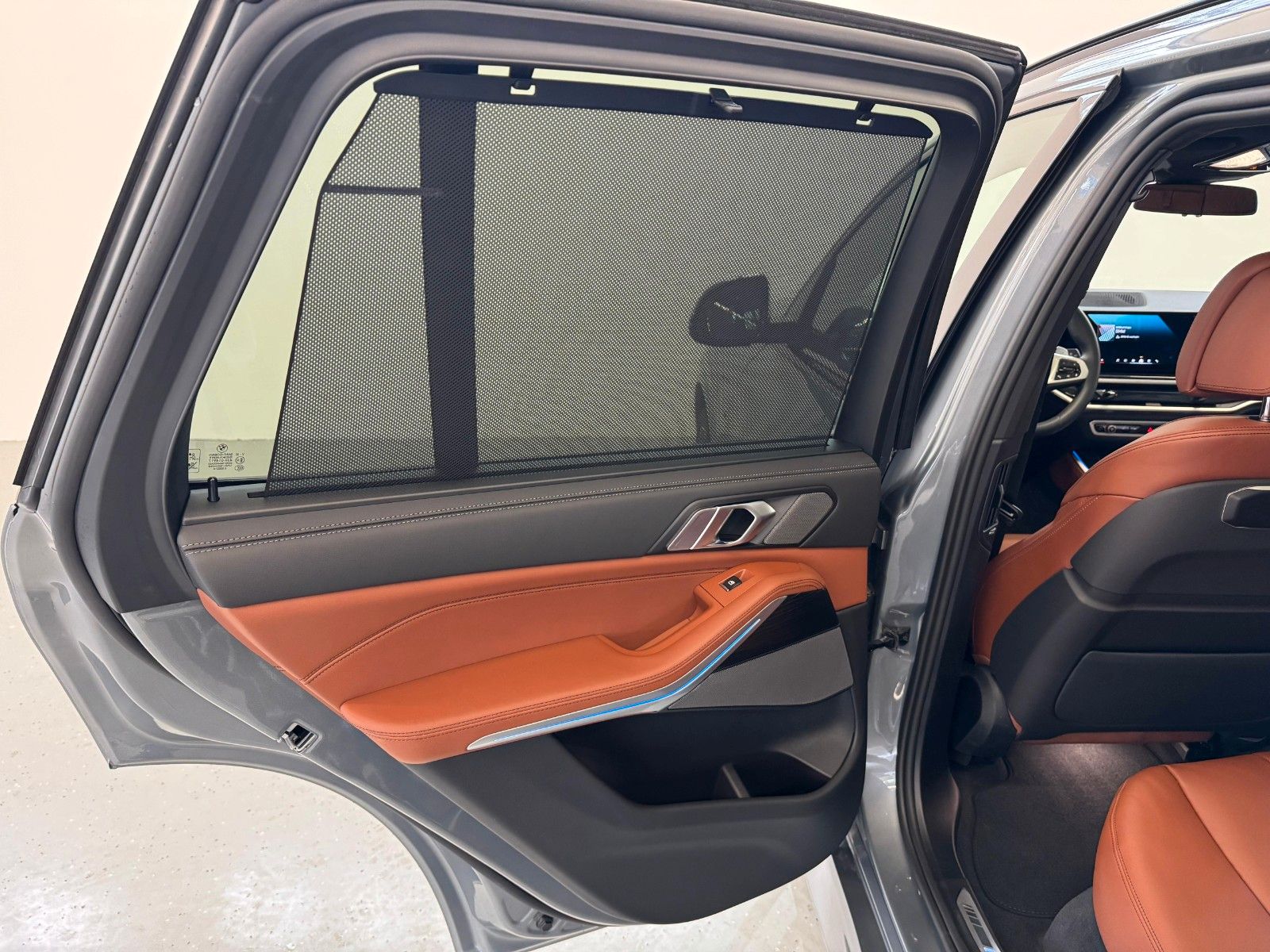 Fahrzeugabbildung BMW X5 50e xDrive MSport ACC,HUD,PANO,HARMAN,LUFT.