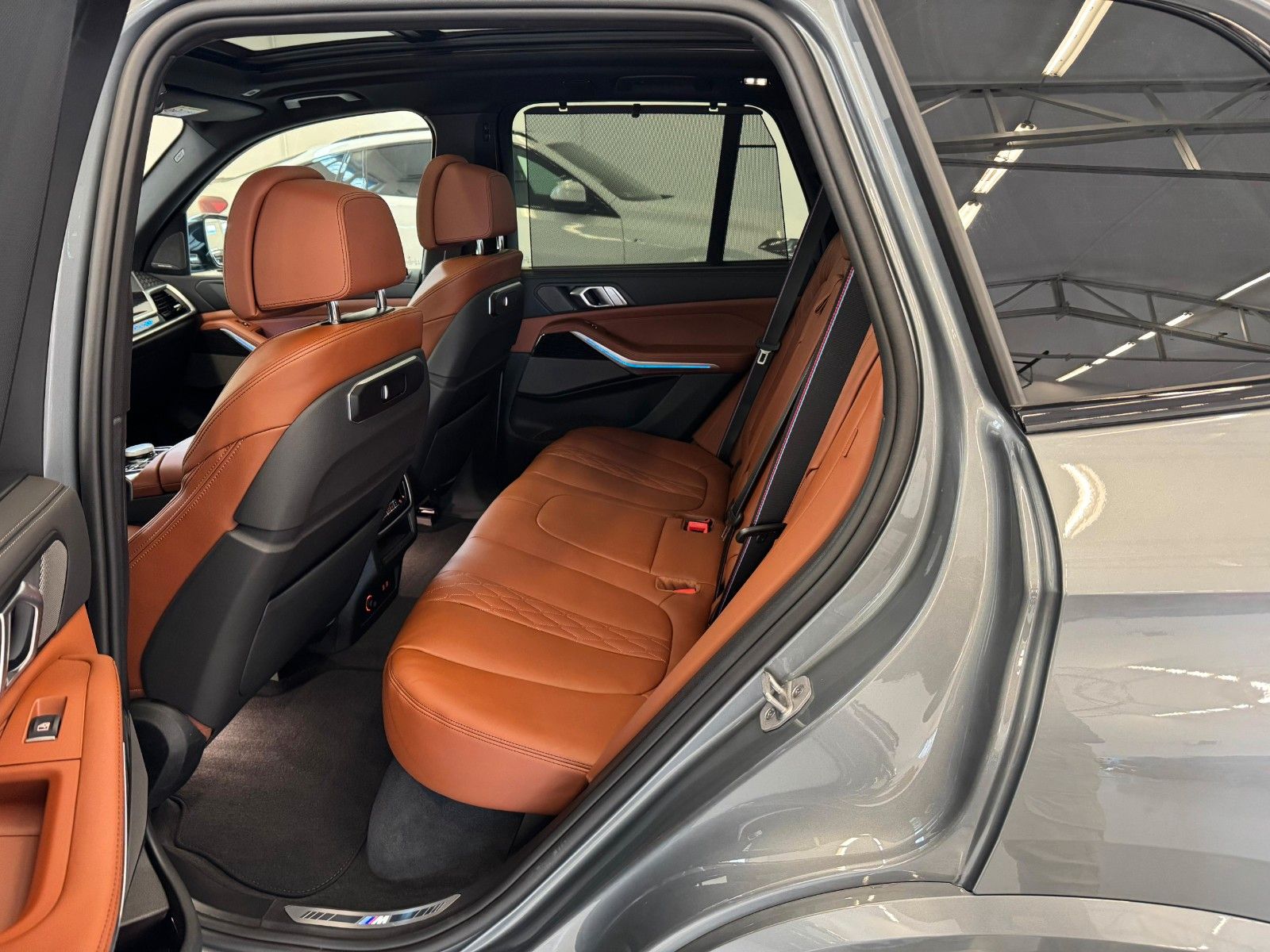 Fahrzeugabbildung BMW X5 50e xDrive MSport ACC,HUD,PANO,HARMAN,LUFT.