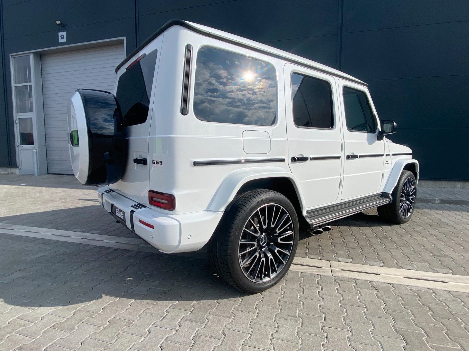 Fahrzeugabbildung Mercedes-Benz G 63 AMG DISTR,ACC,BURM,MANUFAKTUR,Night-Paket..