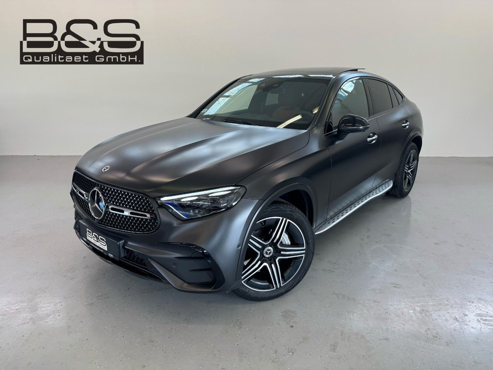 Fahrzeugabbildung Mercedes-Benz GLC 300d 4Matic Coupe DISTR,HUD,PANO,BURM,AHK