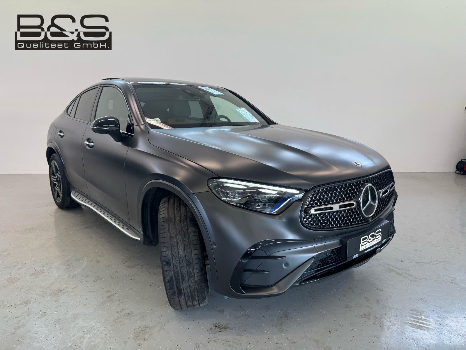 Fahrzeugabbildung Mercedes-Benz GLC 300d 4Matic Coupe DISTR,HUD,PANO,BURM,AHK