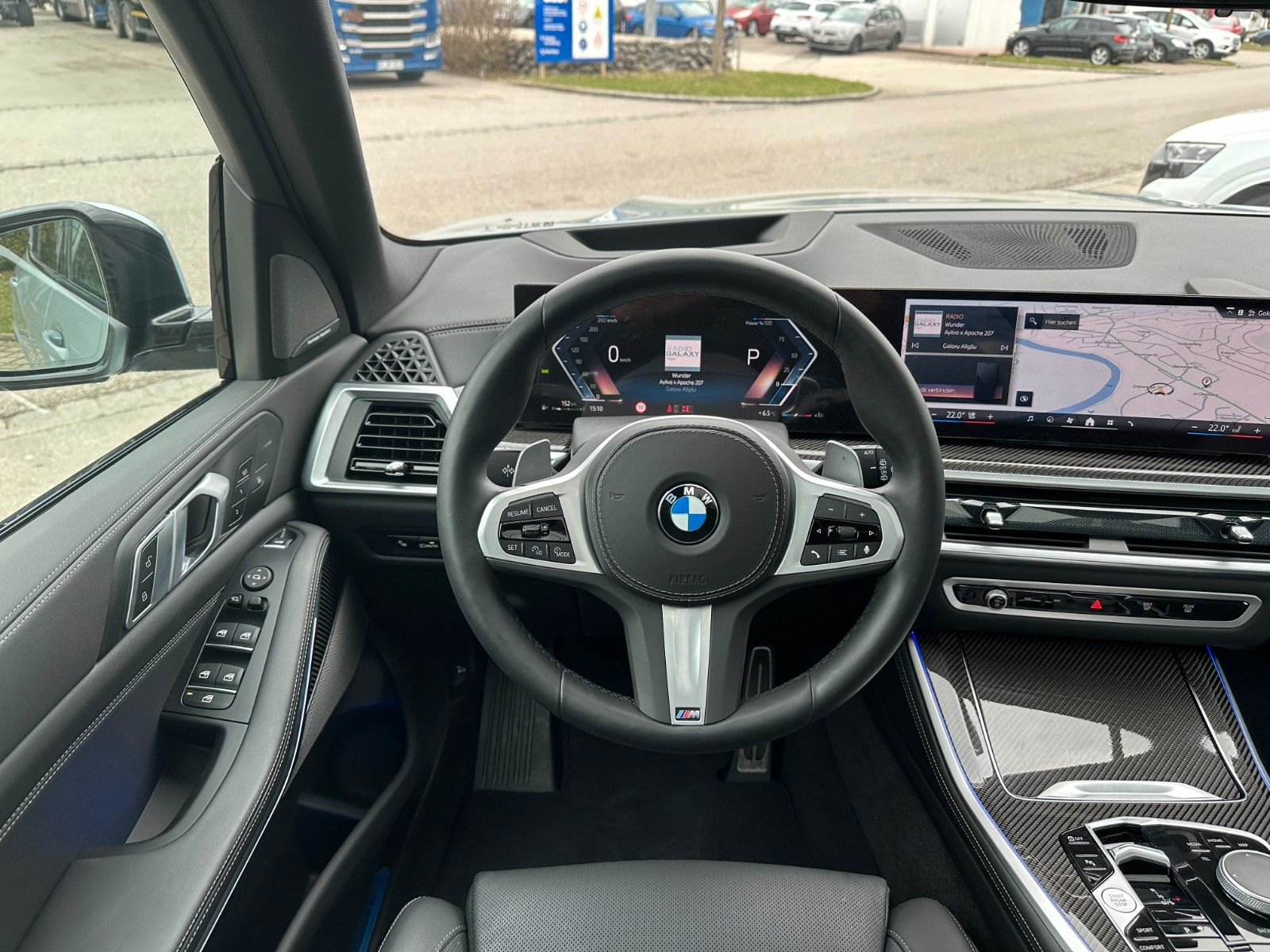 Fahrzeugabbildung BMW X5 30d xDrive M Sport ACC,HUD,PANO,HARMAN,AHK...