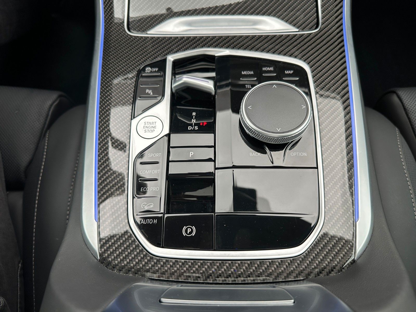 Fahrzeugabbildung BMW X5 30d xDrive M Sport ACC,HUD,PANO,HARMAN,AHK...