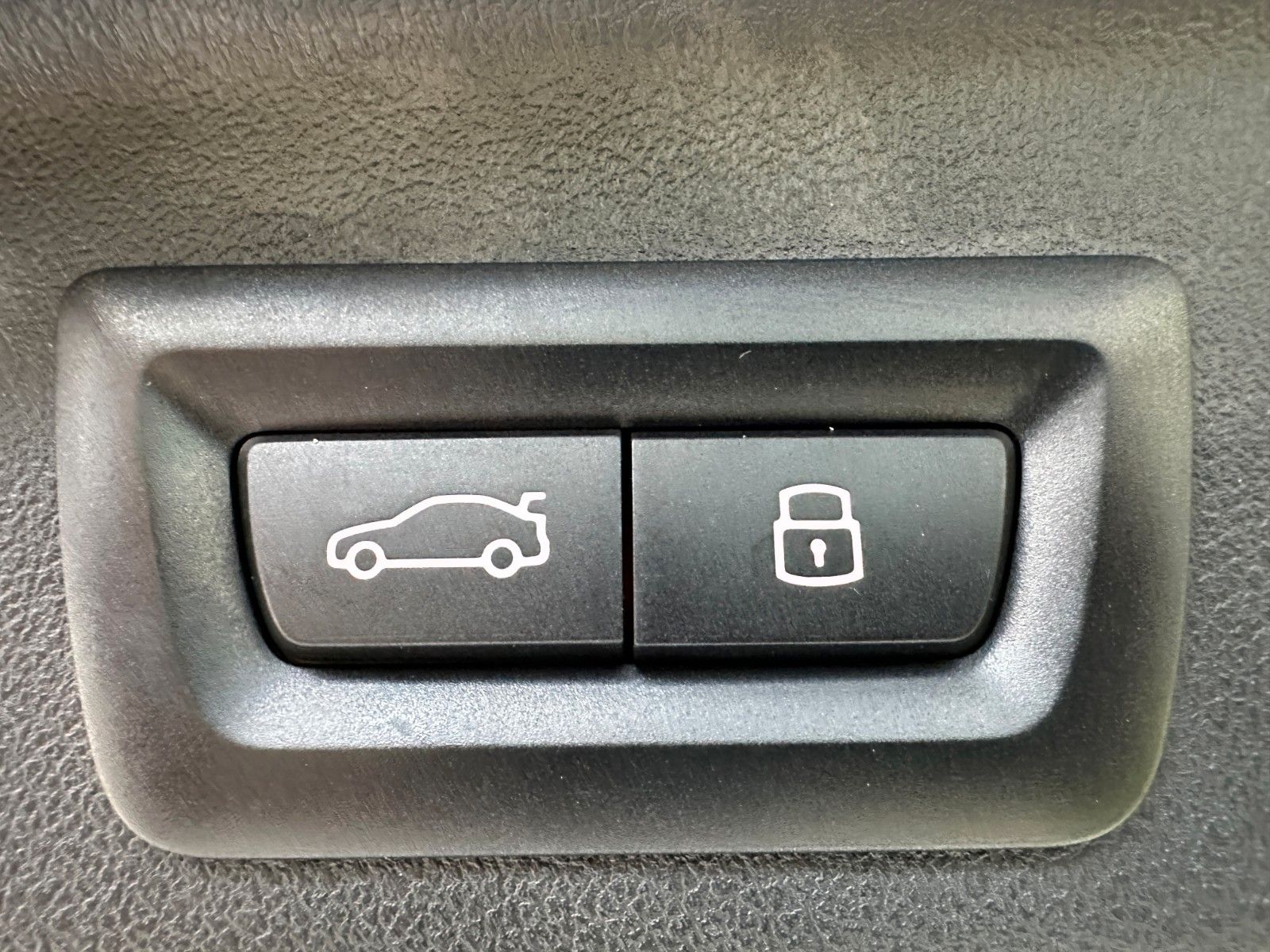 Fahrzeugabbildung BMW X5 30d xDrive M Sport ACC,HUD,PANO,HARMAN,AHK...