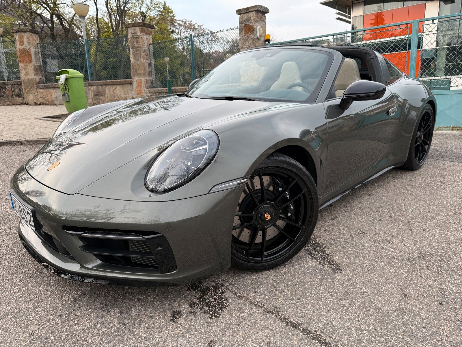 Fahrzeugabbildung Porsche 911 Targa 4 GTS,Manufaktur,ACC,BURMESTER,SP CHR.