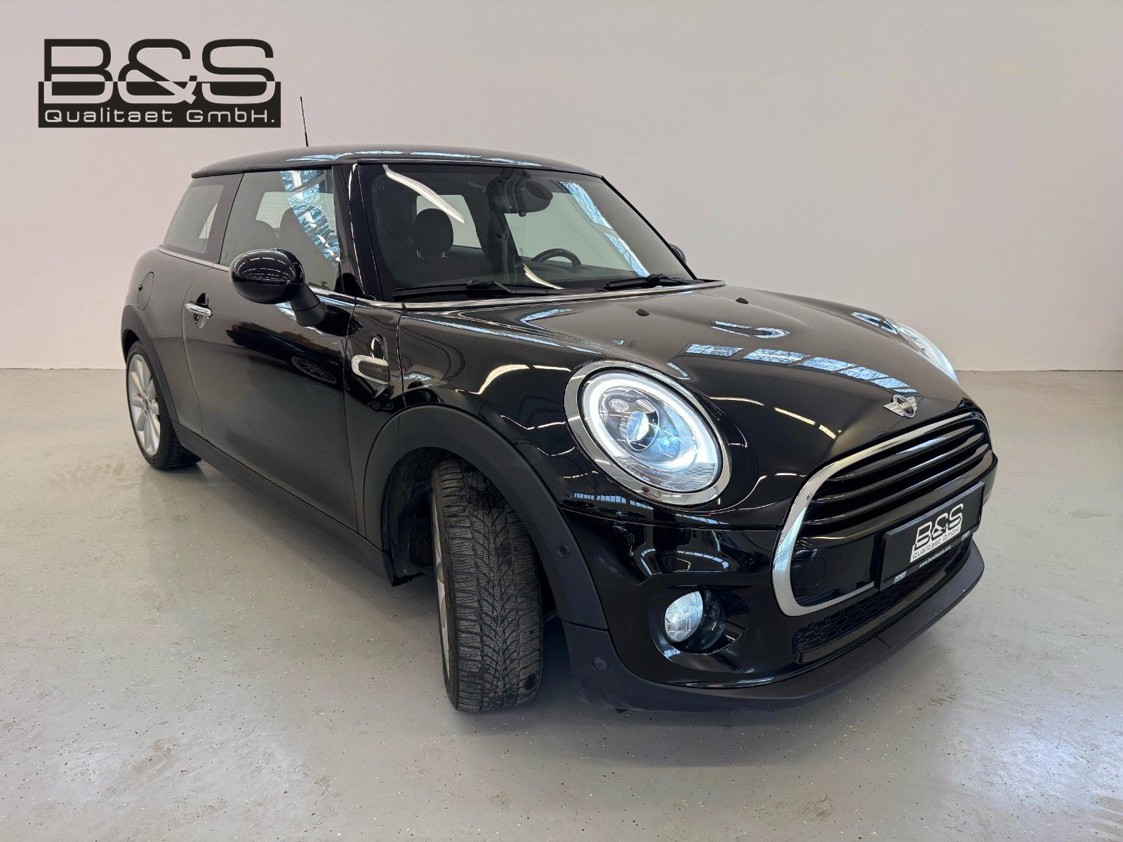 Fahrzeugabbildung MINI COOPER,Chili,Navi,LED,PDC,SHZ,usw...