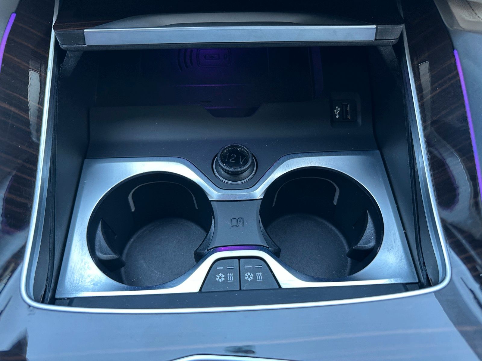 Fahrzeugabbildung BMW X6 30d xDr M Sport,Luftfed,Pano,Harman,ACC,HUD