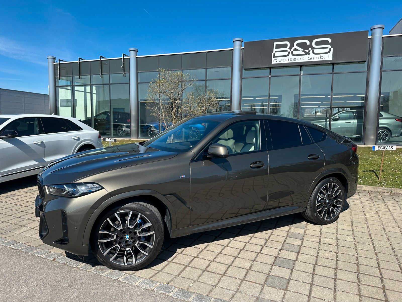 Fahrzeugabbildung BMW X6 30d xDr M Sport,Luftfed,Pano,Harman,ACC,HUD