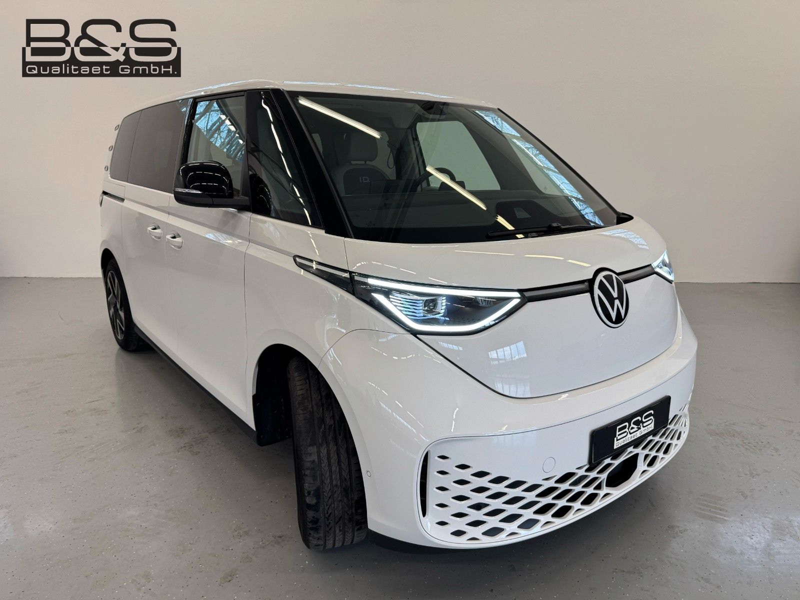 Fahrzeugabbildung Volkswagen ID.Buzz Bus 150 kW Pro,NAVI,AHK,ELEKTR Türen,usw
