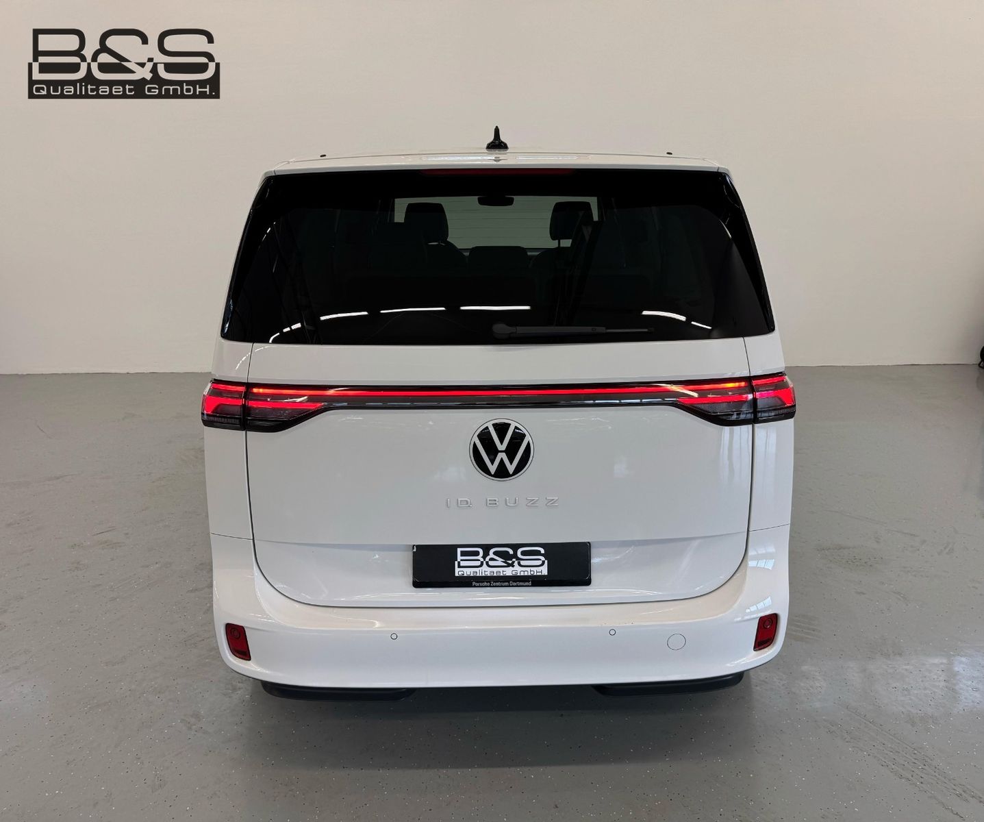Fahrzeugabbildung Volkswagen ID.Buzz Bus 150 kW Pro,NAVI,AHK,ELEKTR Türen,usw