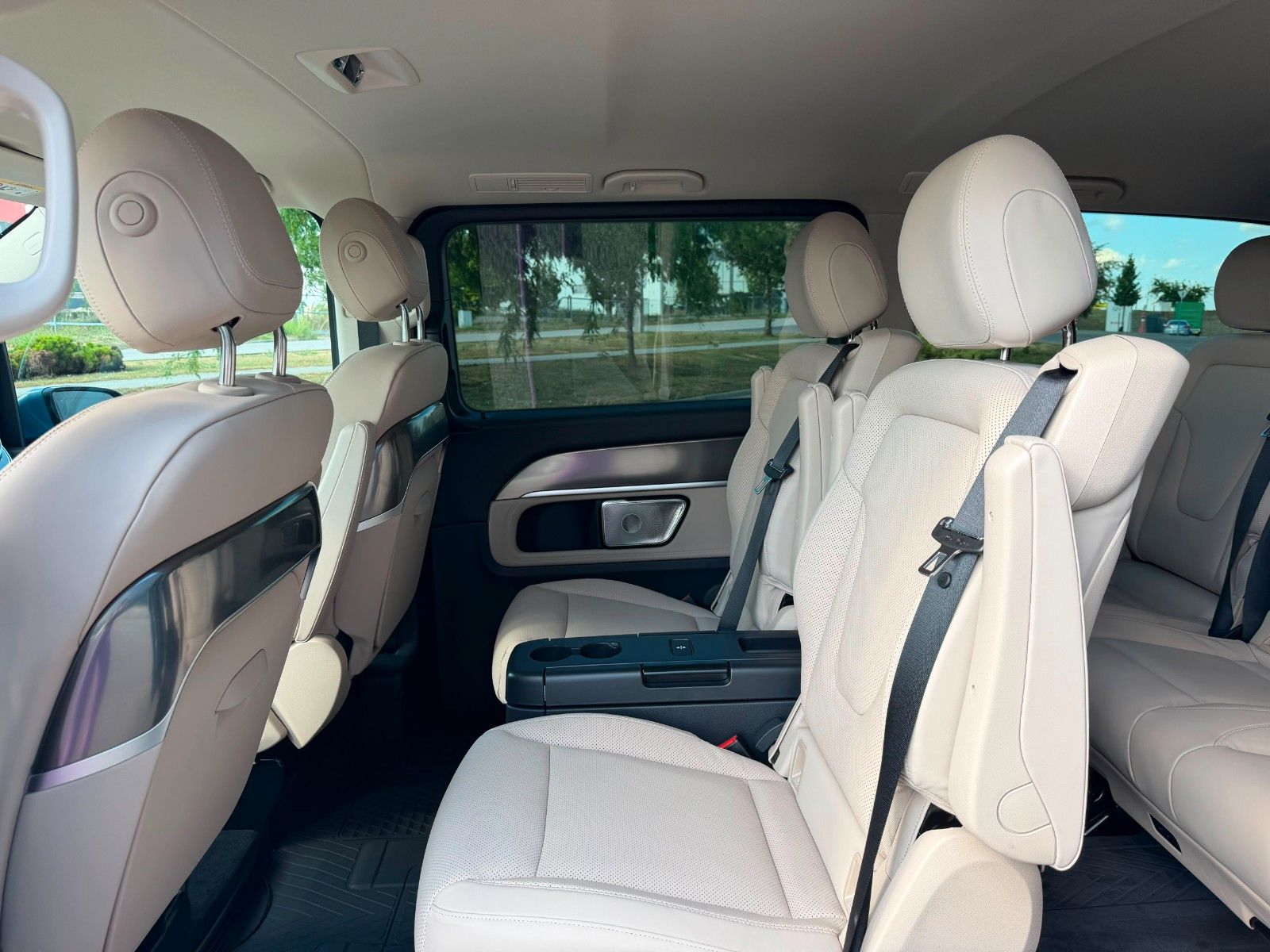Fahrzeugabbildung Mercedes-Benz V300 d 4MATIC extralang EXCLUSIVE |MWST AUSW|