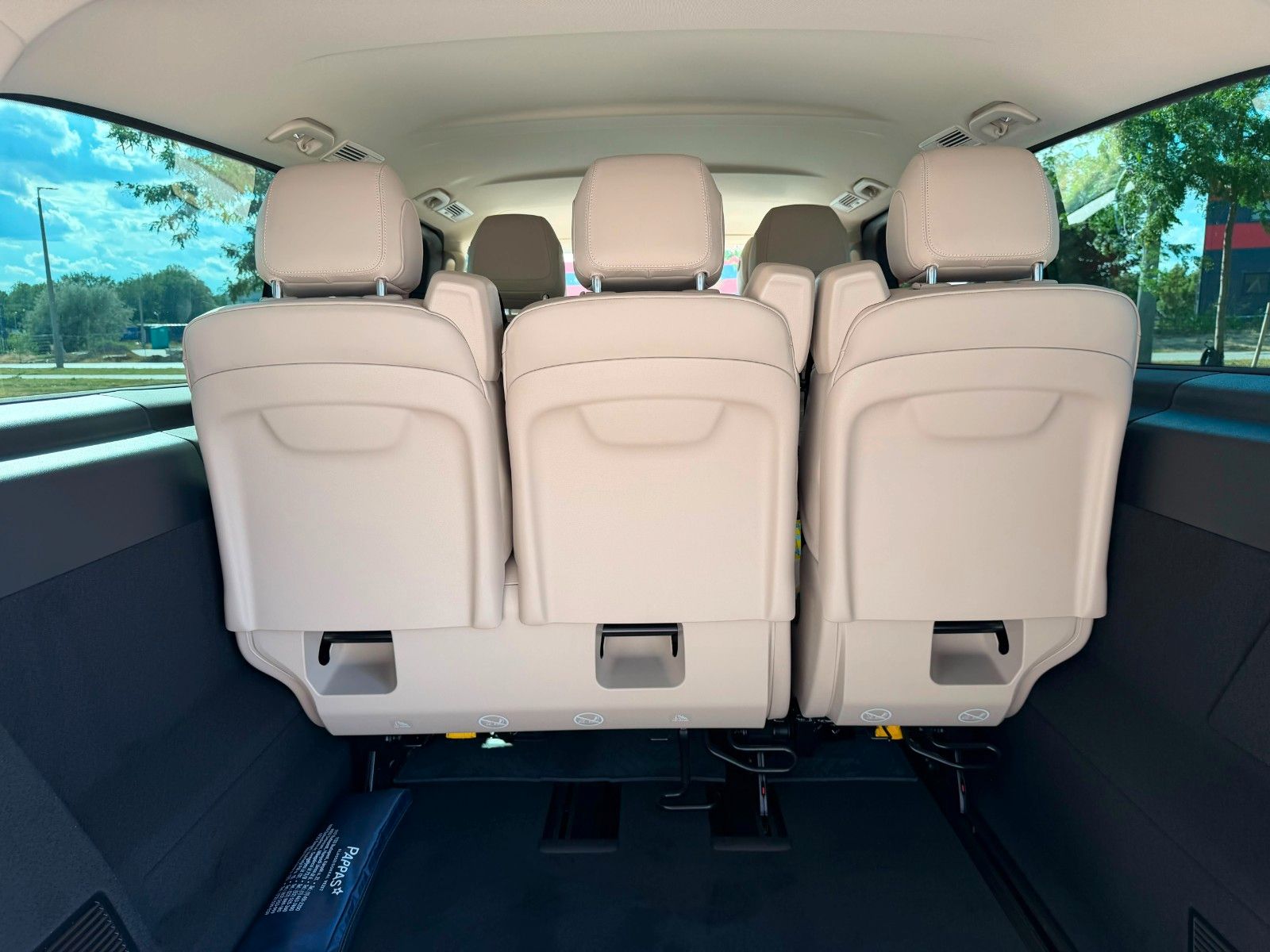 Fahrzeugabbildung Mercedes-Benz V300 d 4MATIC extralang EXCLUSIVE |MWST AUSW|